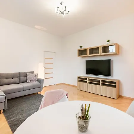 Apartament Metro świętokrzyska Enchanting *