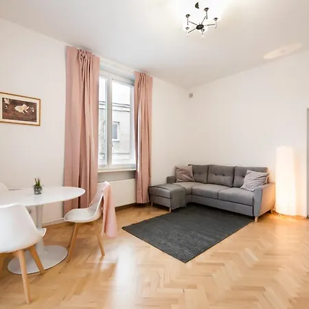 Apartment Metro Swietokrzyska Enchanting *